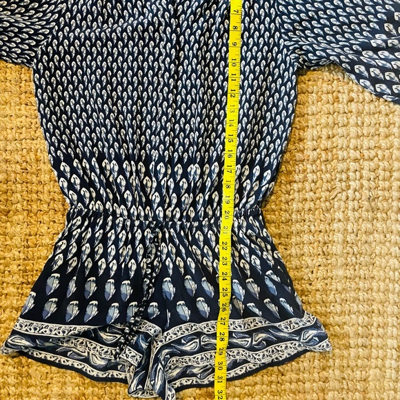 Joie XS Blue White Feather Solstice Boho Silk Romper - Picture 11 of 14